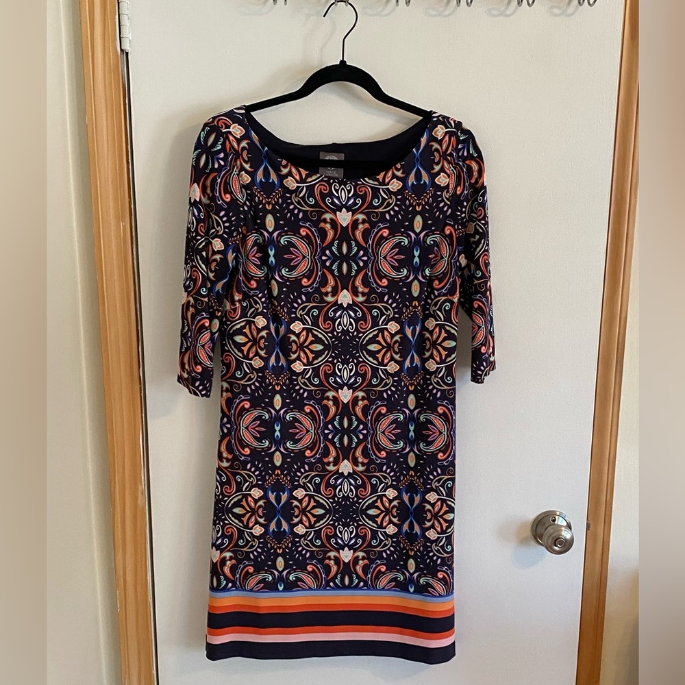 Vince Camuto navy floral dress. Size 6.